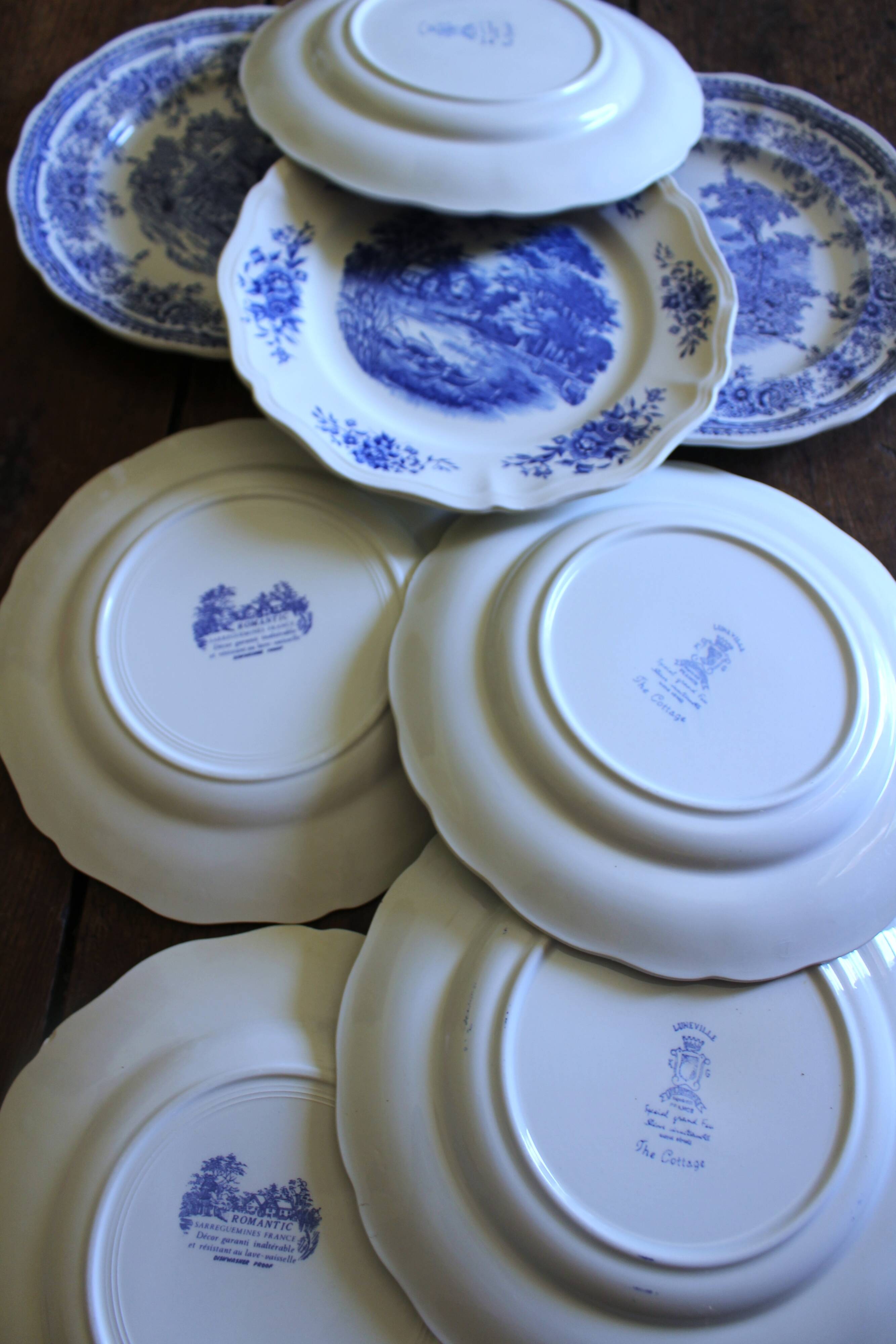8 romantic blue Lunéville Sarreguemines dinner plates