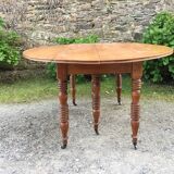 Old oval table Louis Philippe with 6 feet
