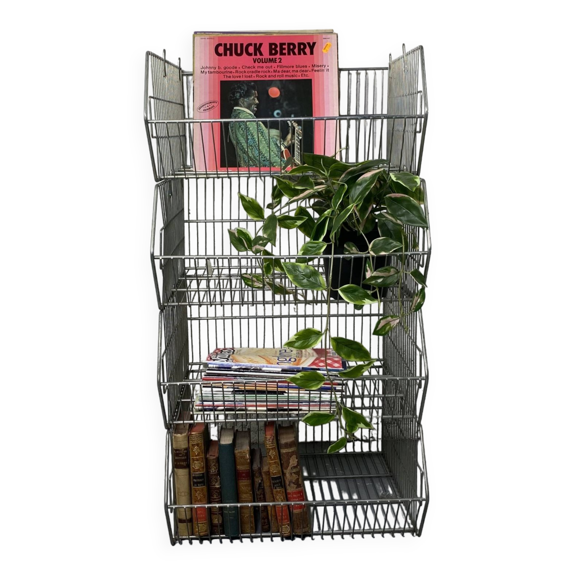 Modular industrial wire shelves