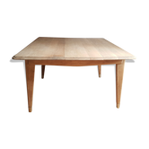 Table carrée en bois brut vintage