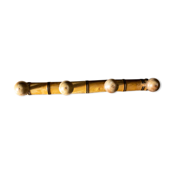 Wooden coat rack bamboo spirit
