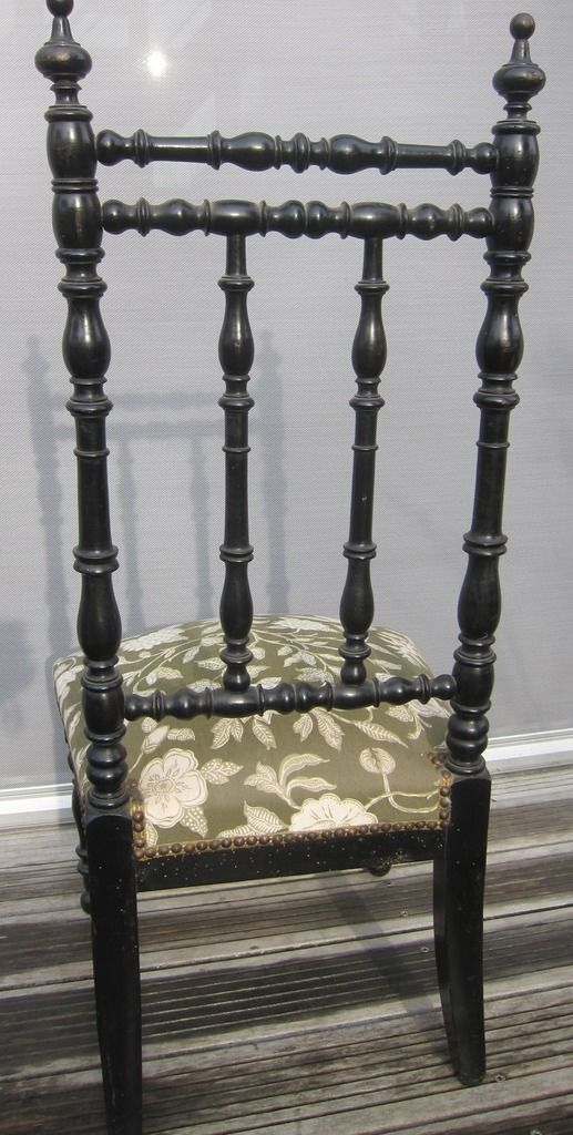 The Duke • Napoléon III Chaise