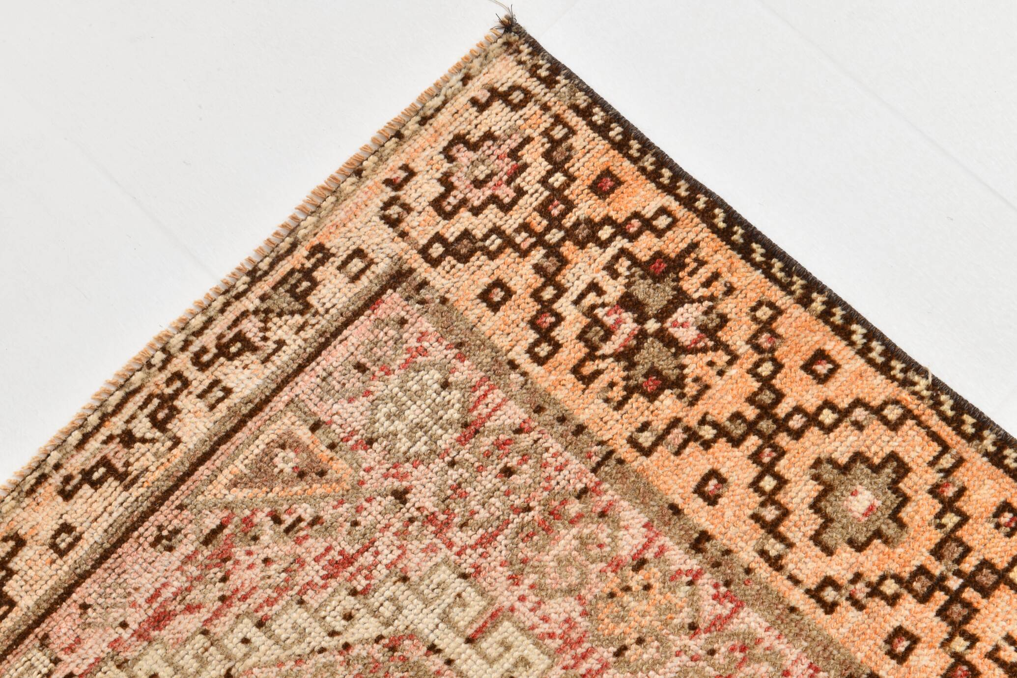 4x8 Brown Cream Geometric Vintage Rug, 112x241Cm