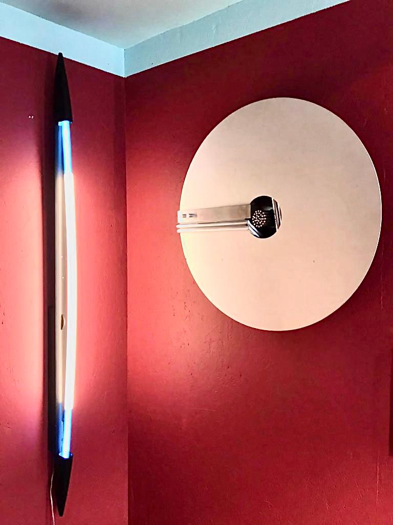 Blue Neon Applied - Frans Van Nieuwenburg