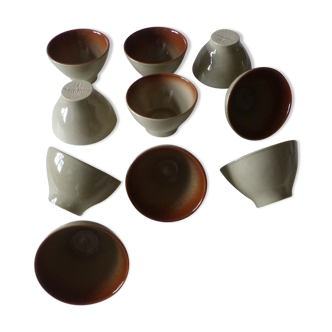 10 terracotta ramekins