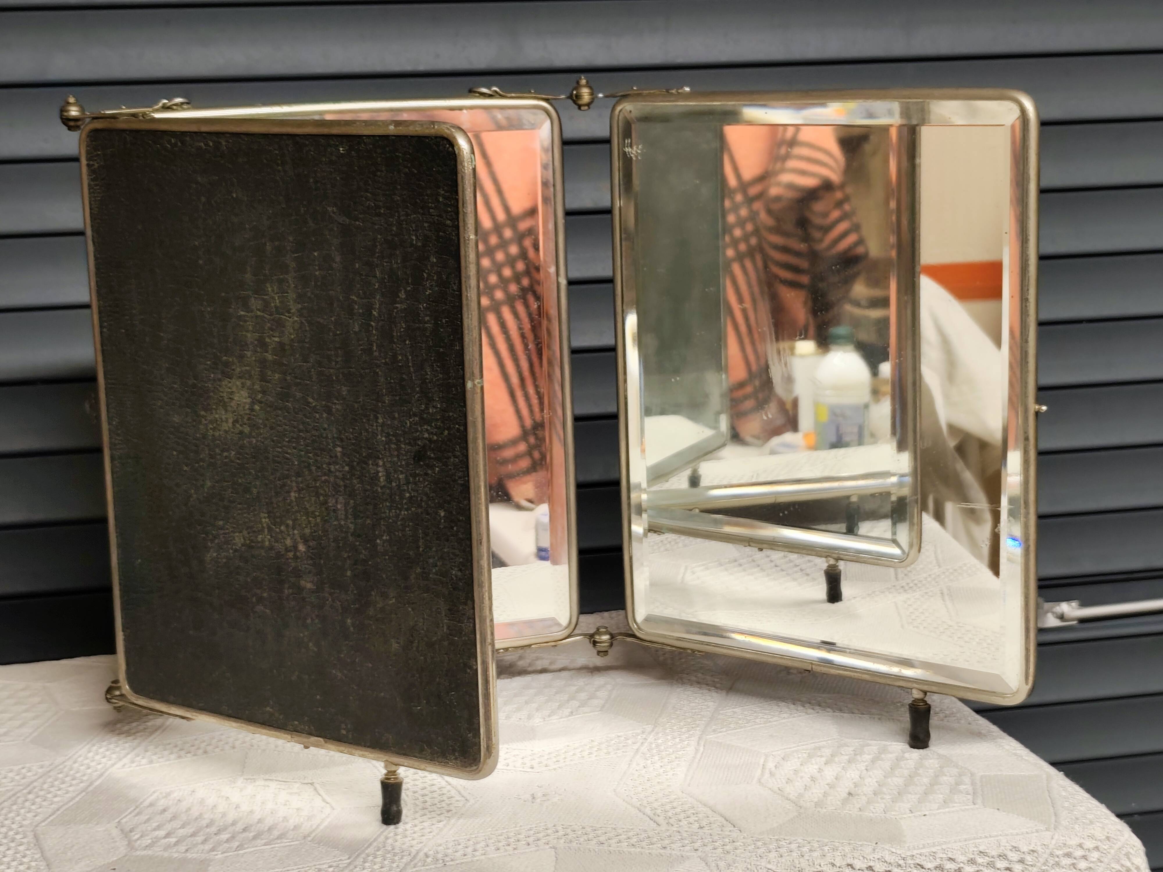 Large tryptic barber mirror