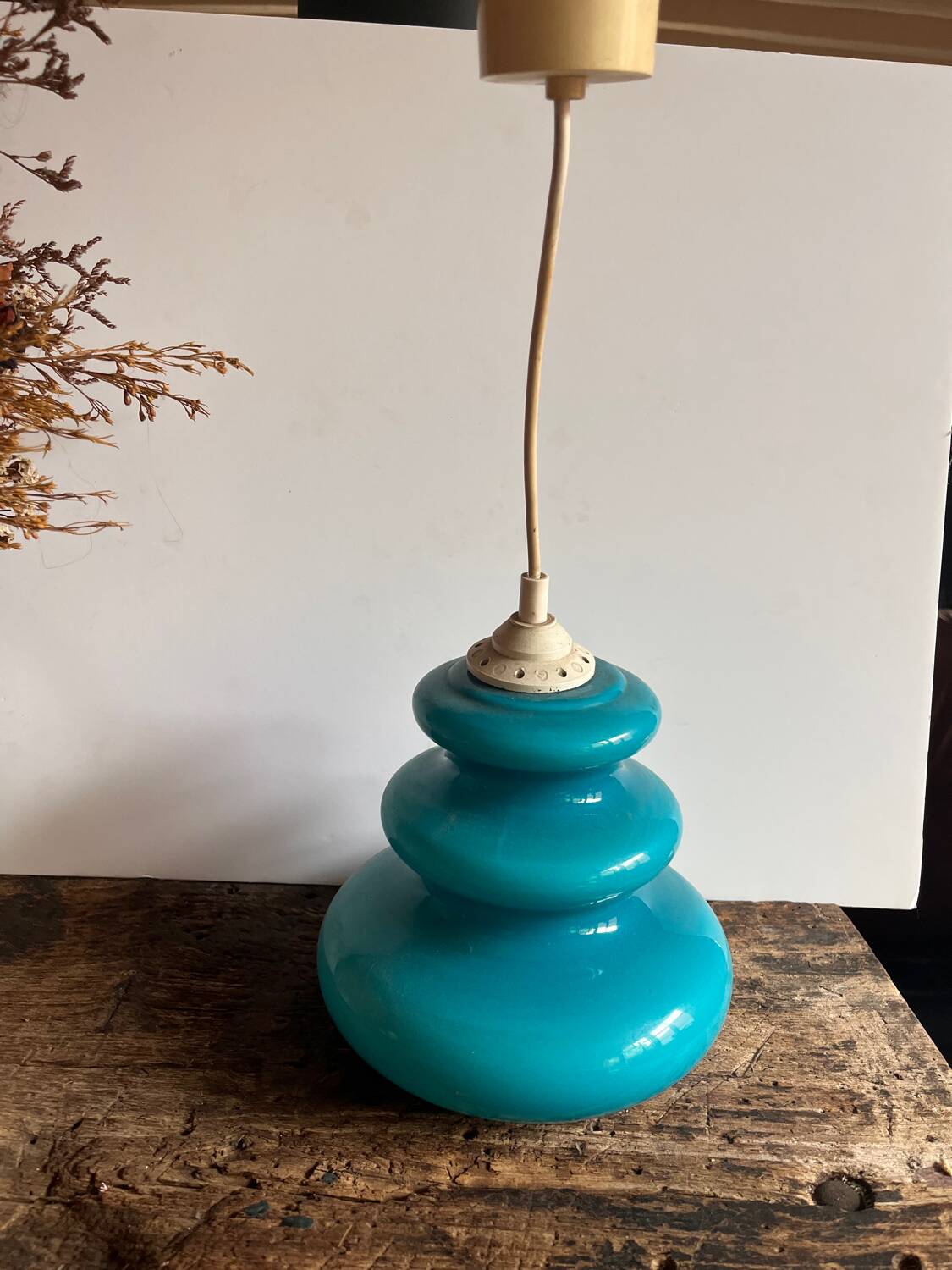 Suspension vintage en opaline