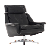 Swivel armchair designed by Werner Langenfeld for Esa.