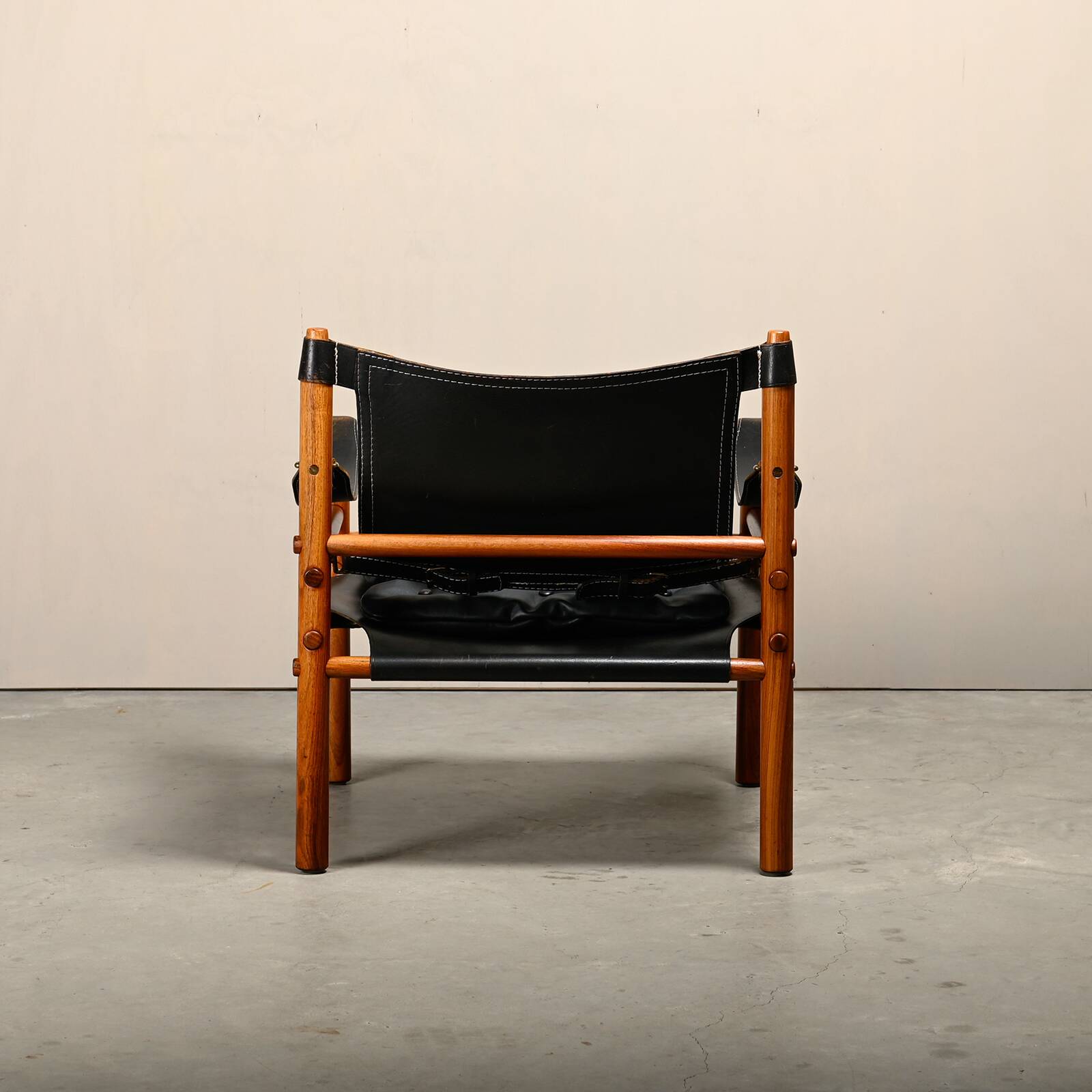 Arne Norell Sirocco Safari Lounge Chair in Rosewood and Black Leather, Swed