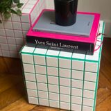 Side table cube sofa tip tile mosaic white green joint