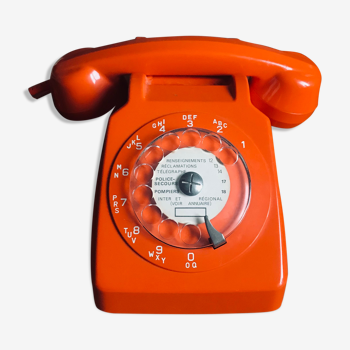 Téléphone vintage Socotel orange à cadran  avec prise adaptatrice pour box