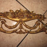 Former fronton in bronze