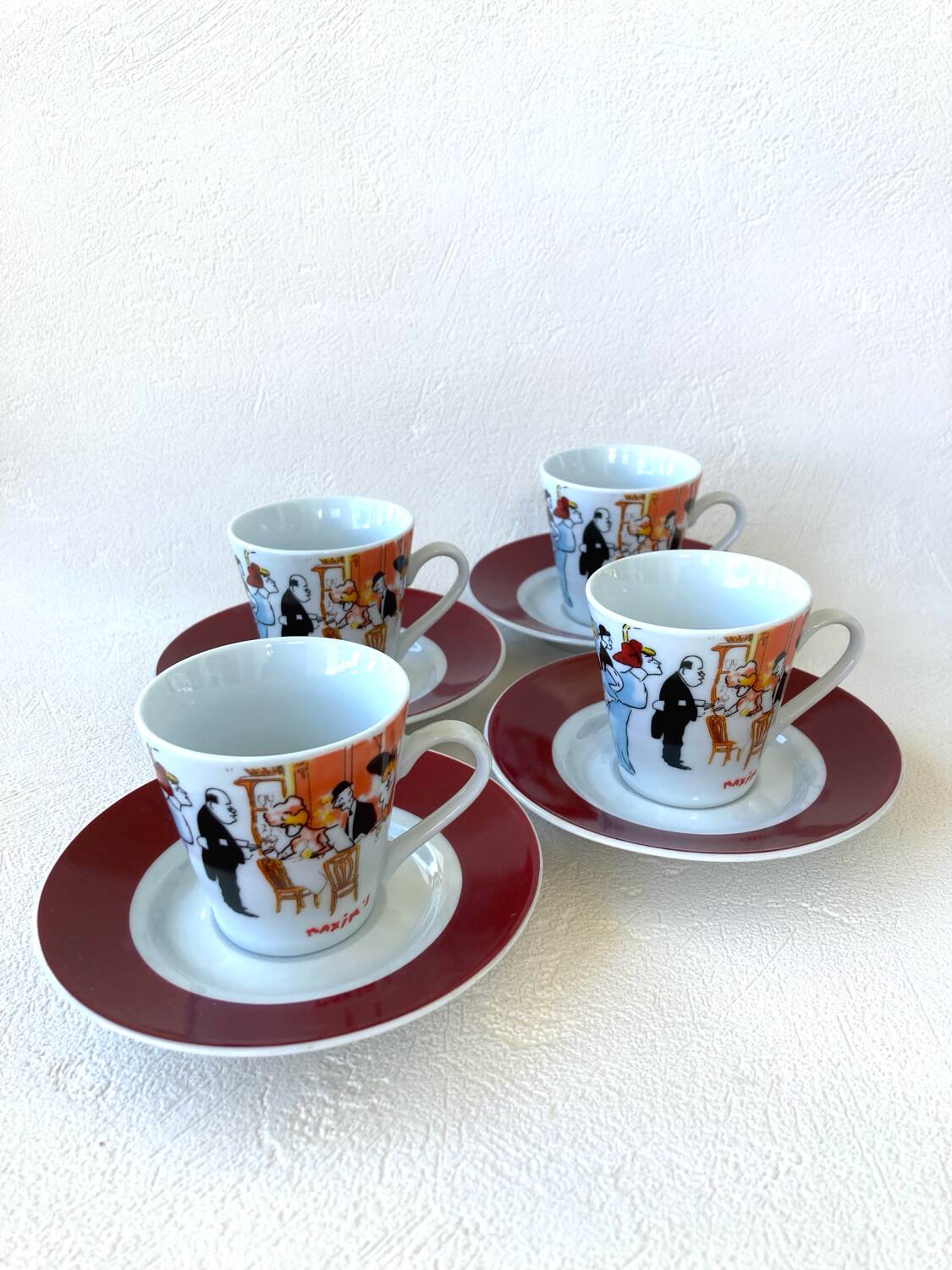 4 Maxim's de Paris coffee cups and saucers
