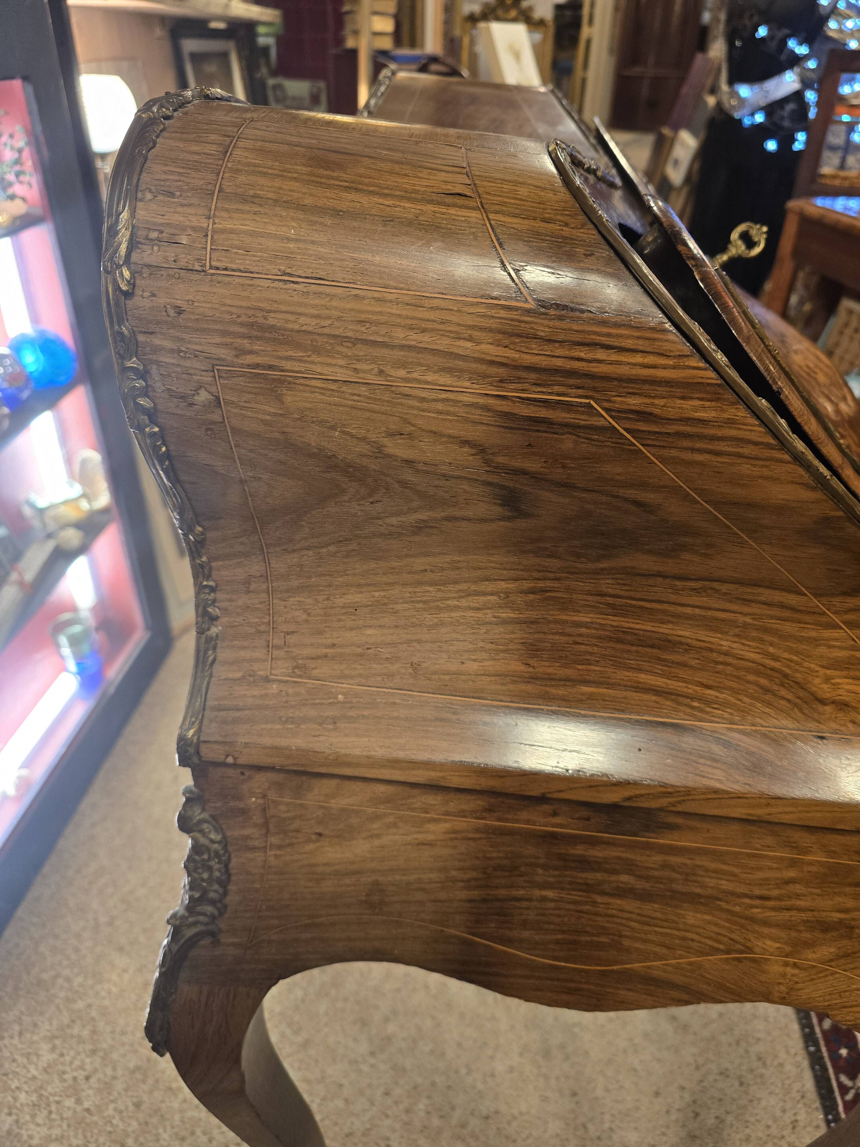 Lady's Desk