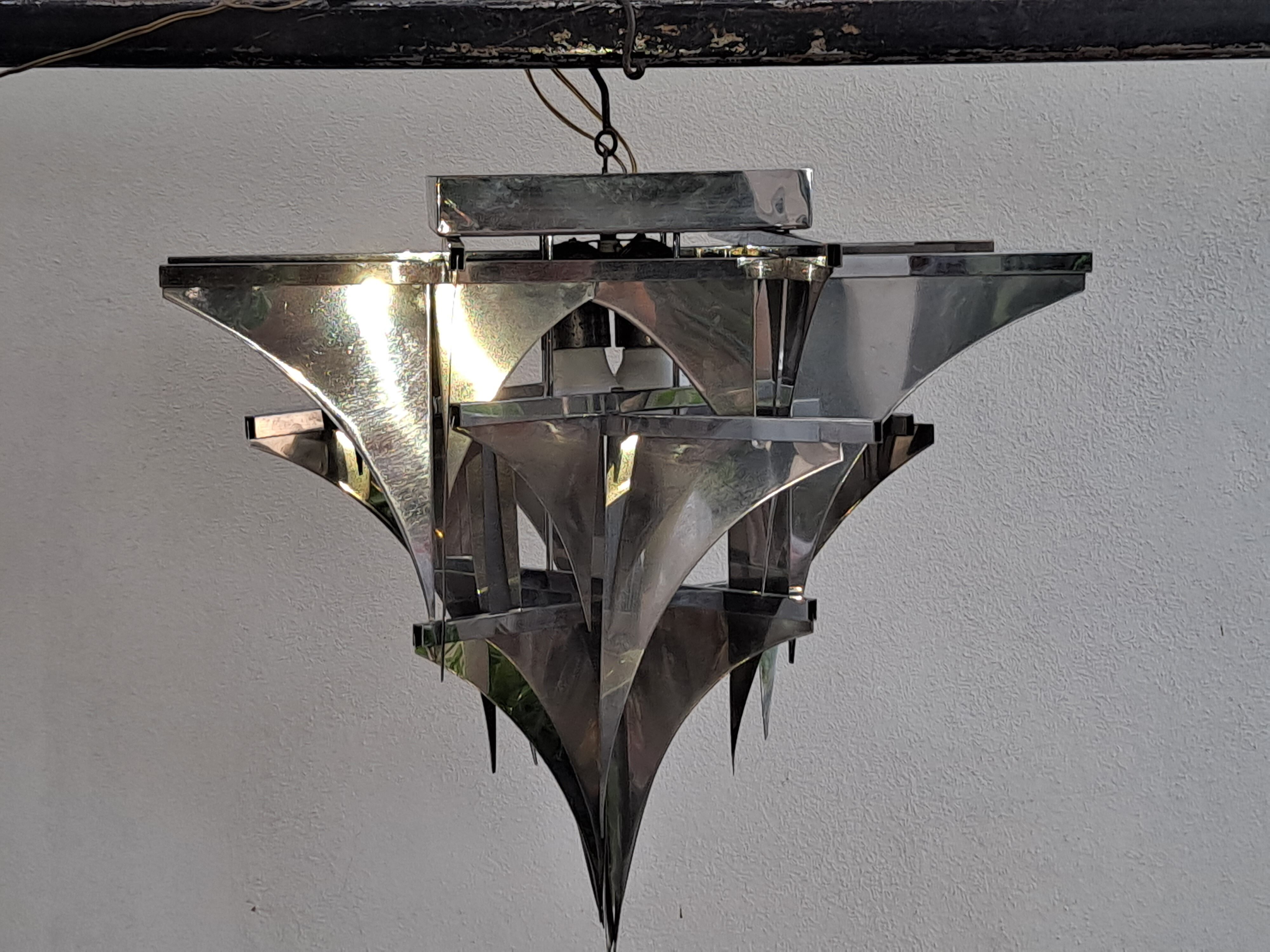 Vintage Italia n Steel Light Art Design