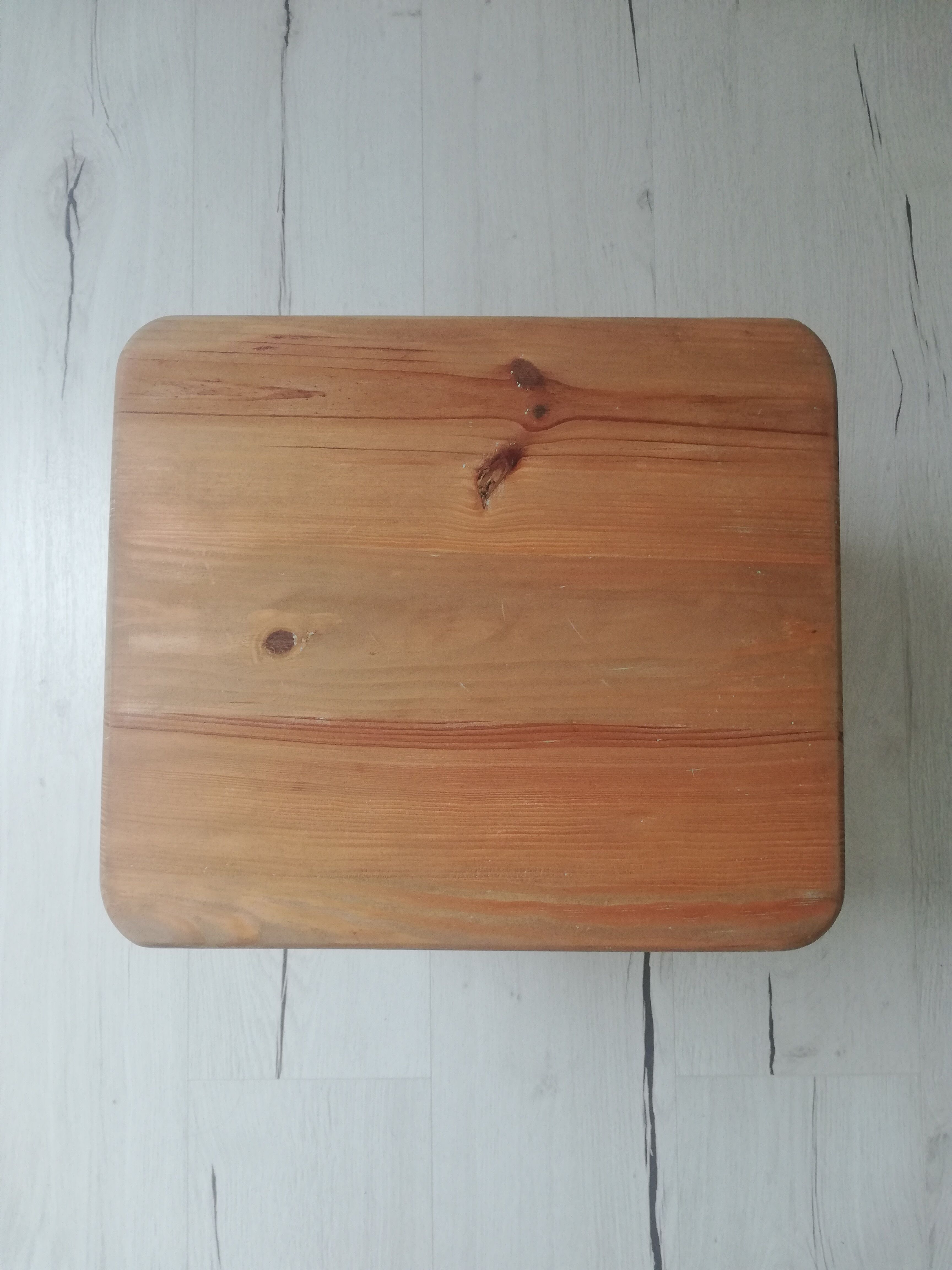 Stool / children's bedside table / end of sofa