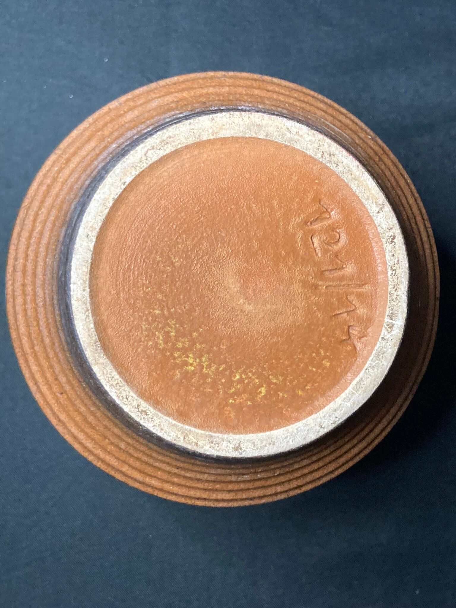 Vintage ceramic pot cache circa 1960