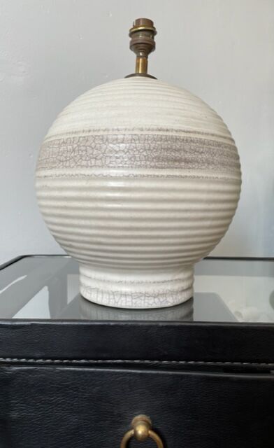 Art deco cracked ceramic lamp