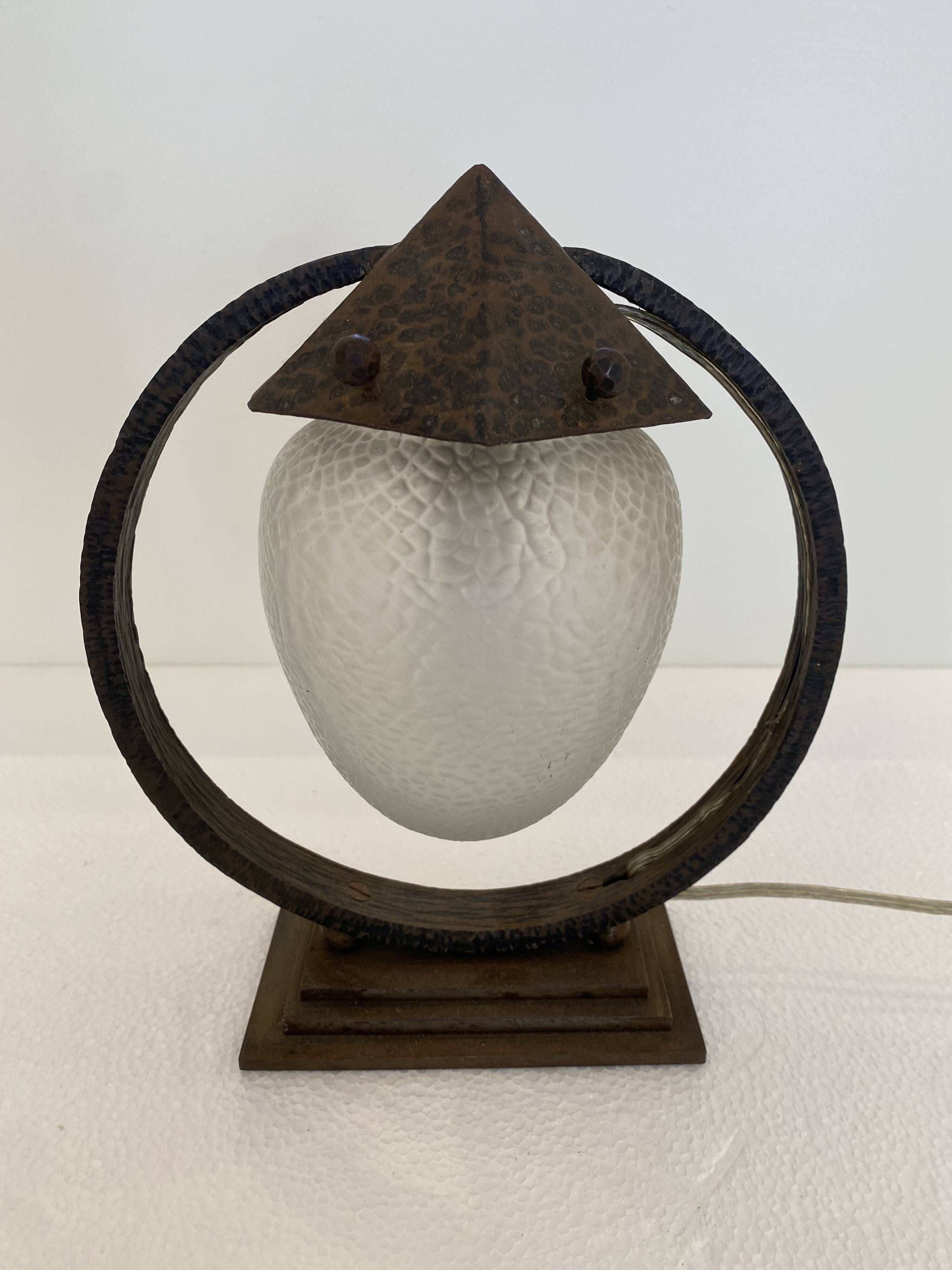 Sculptural Art Deco Table Lamp With Frosted Glass Shade, 1930s