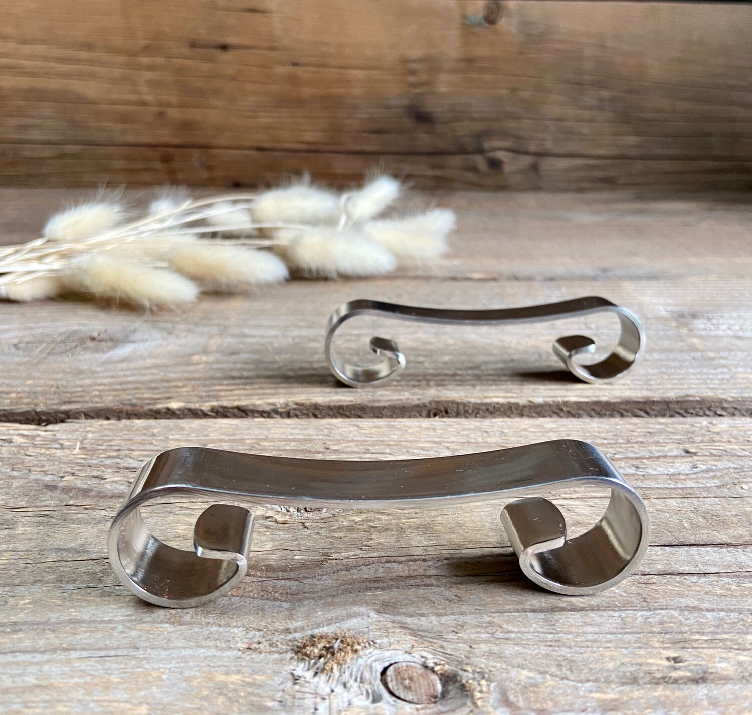 6 vintage knife holders