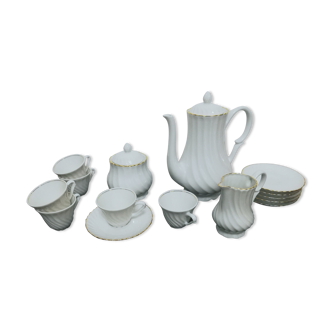 Porcelain coffee service by Philippe Deshoulieres