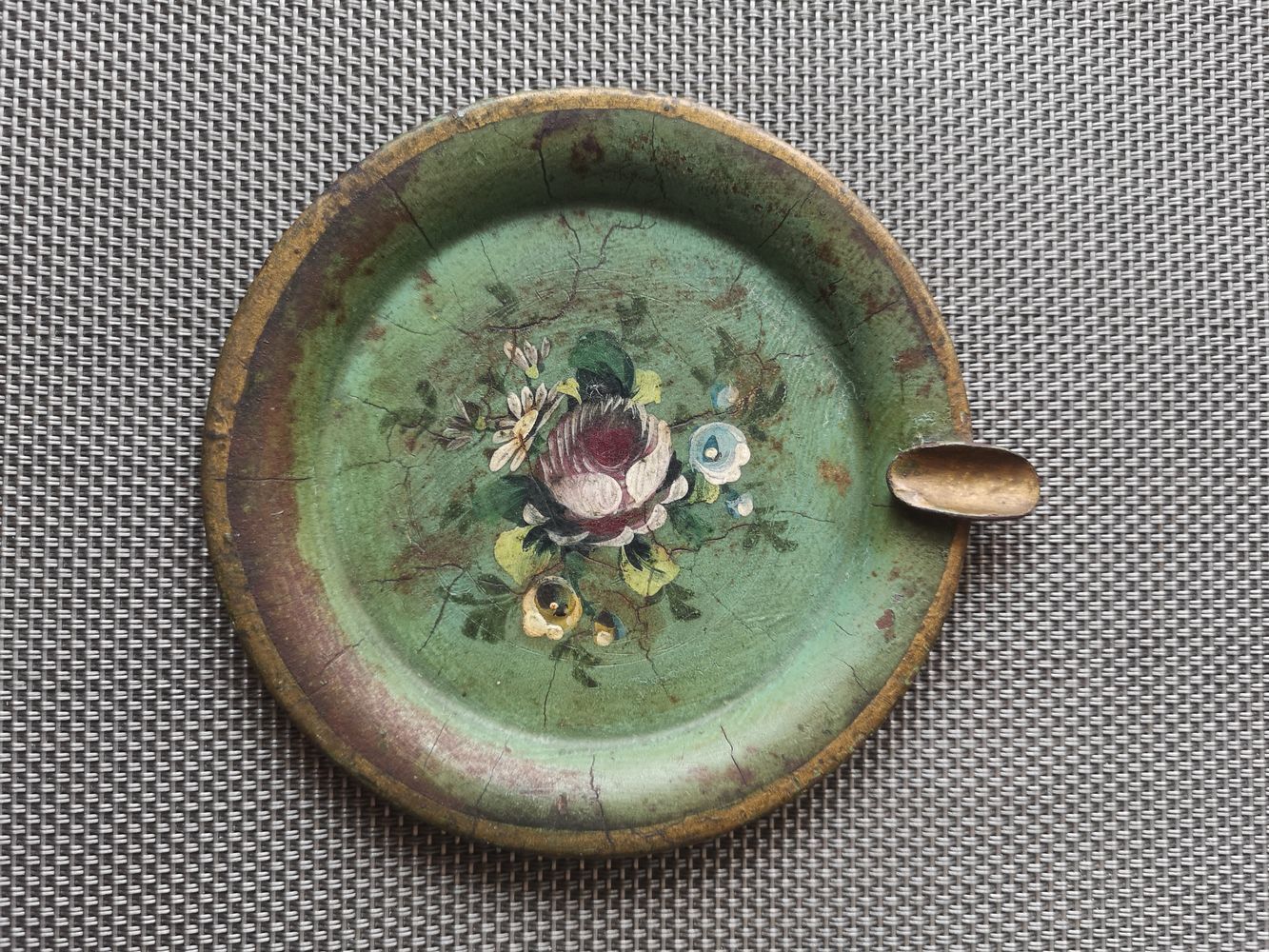 Hand-painted metal ashtray - Late 19th/early 20th century