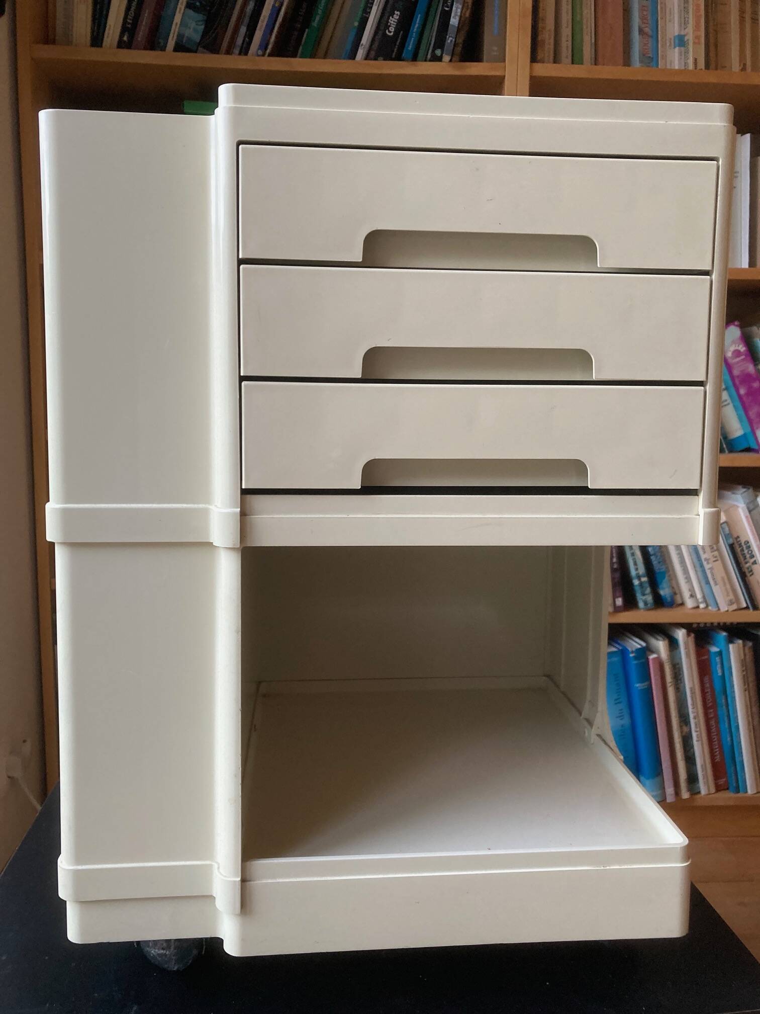 mobile furniture architect Giovanni Pelis for Stile Neolt