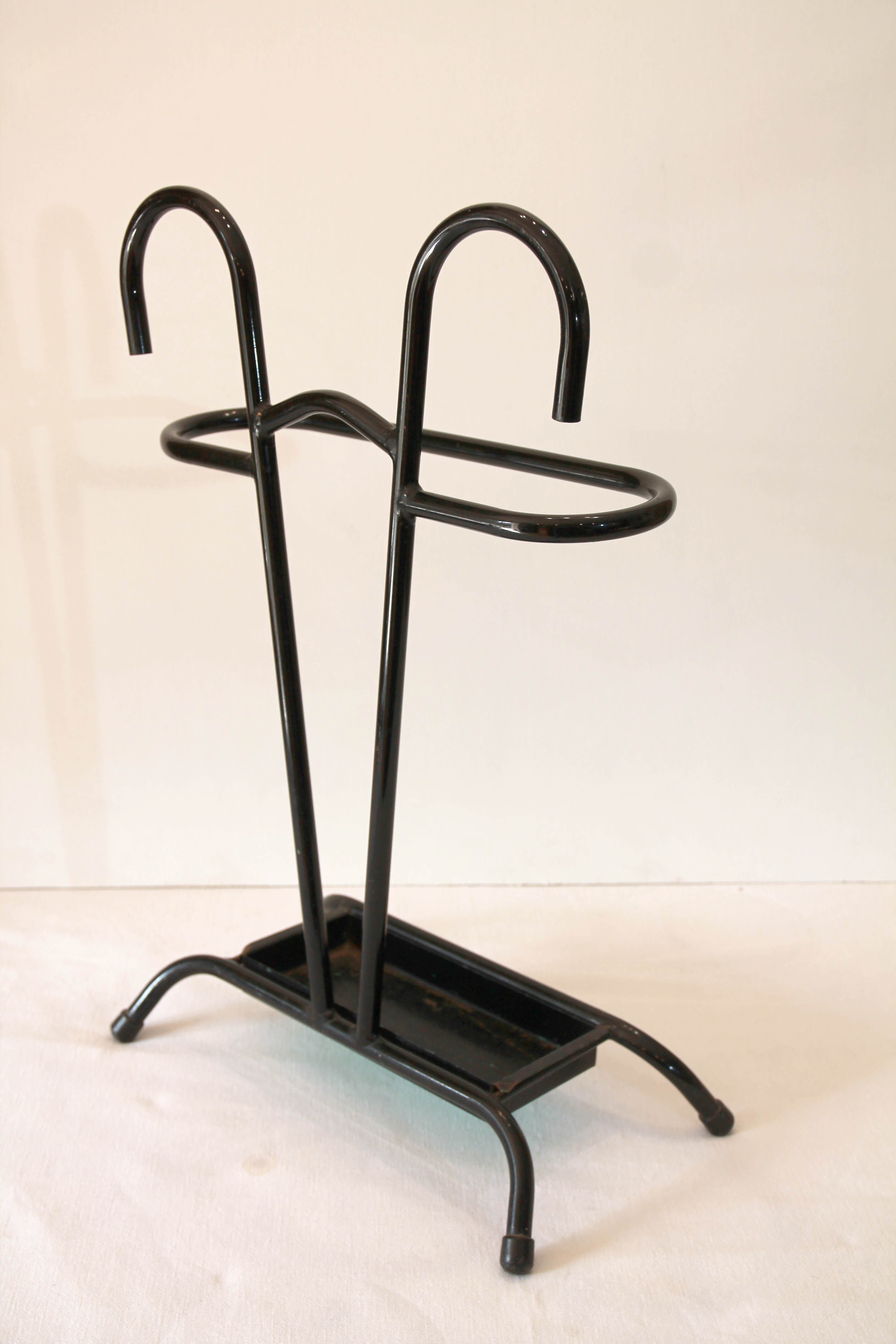 Porte parapluie en métal