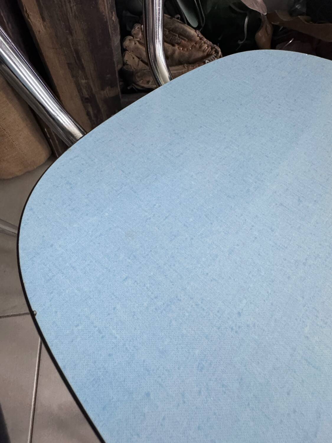 Série de 4 chaises Formica bleues vintage