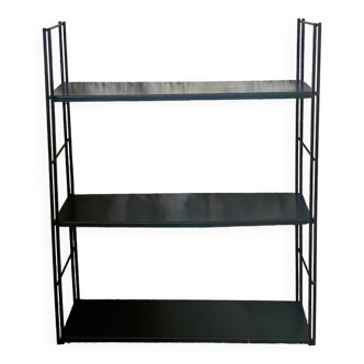 Wall shelf