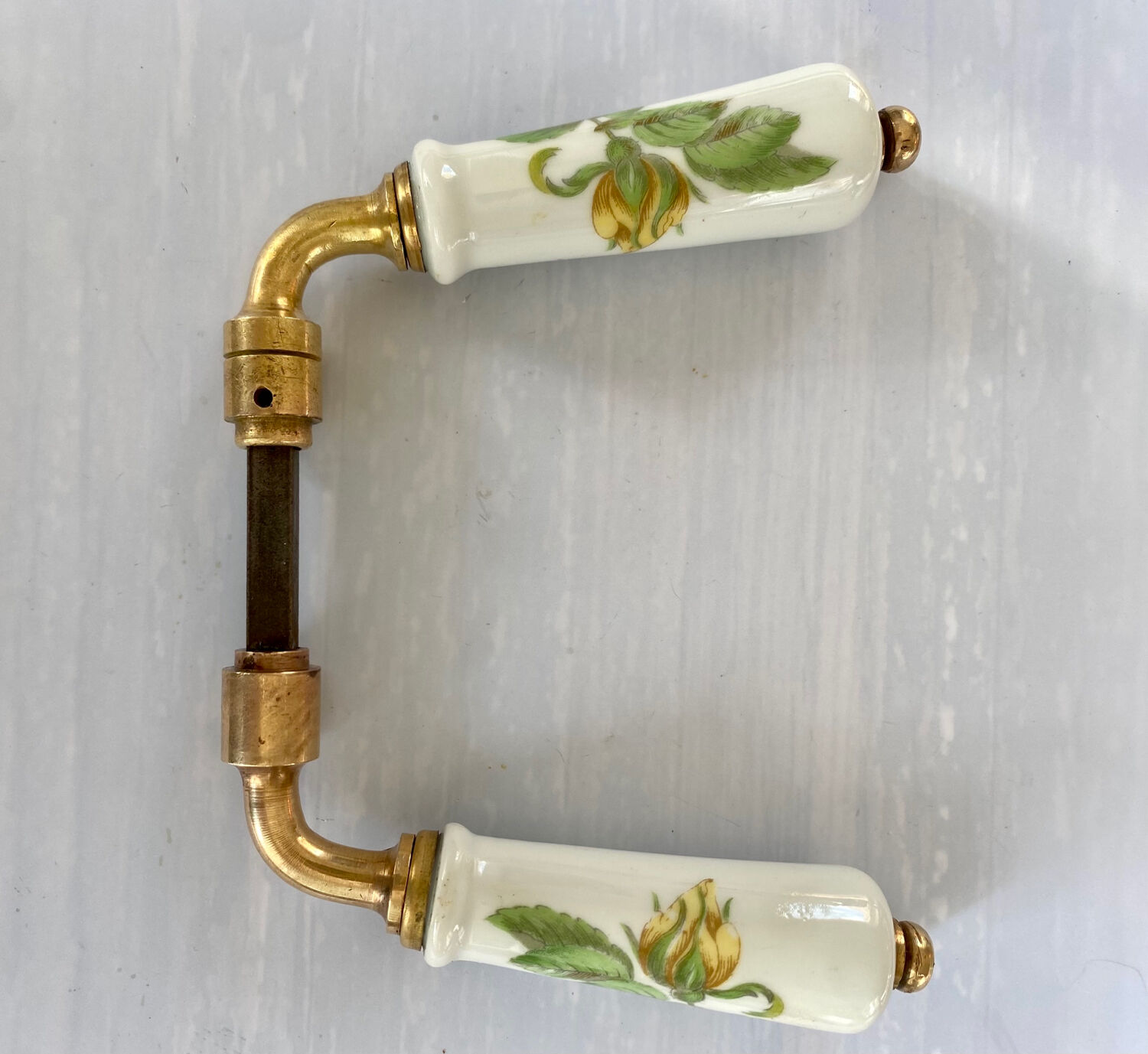Poignées de porte en porcelaine fleurs jaunes