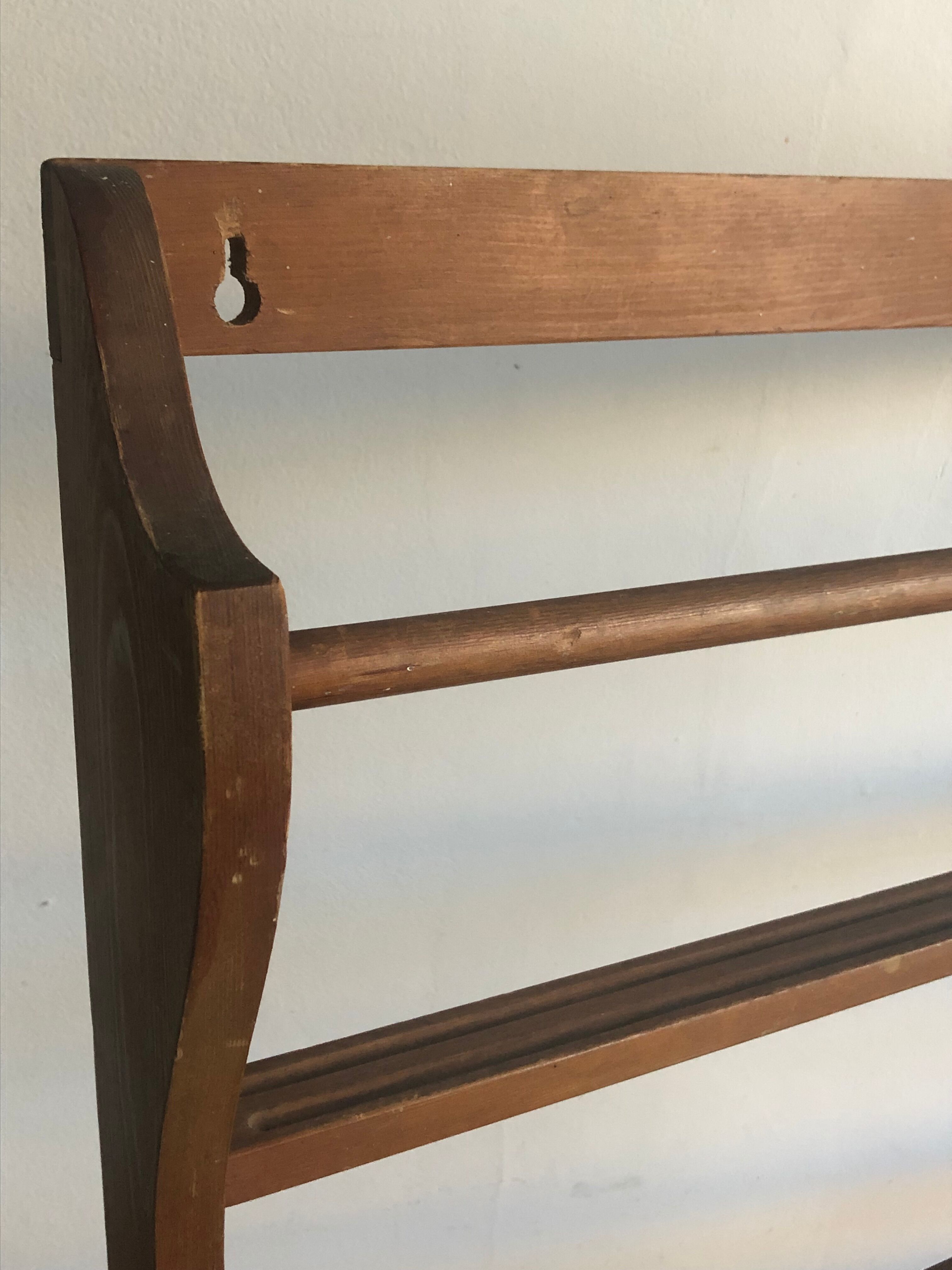 Shelf plate holders, storage, presentation