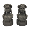 Paire de chenets en fonte buste de femme alsacienne