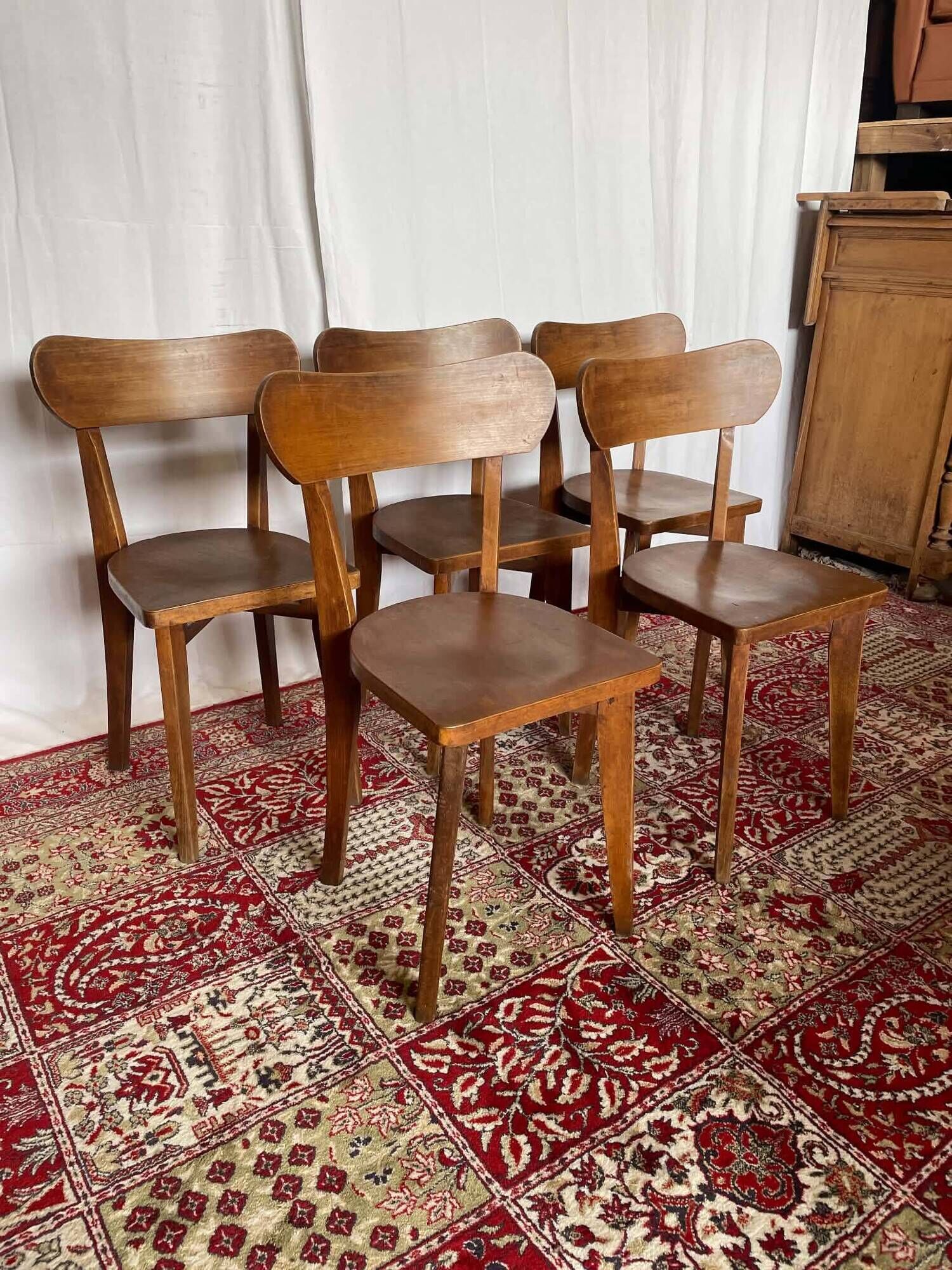 Set of 5 vintage wooden bistro chairs – Baumann style