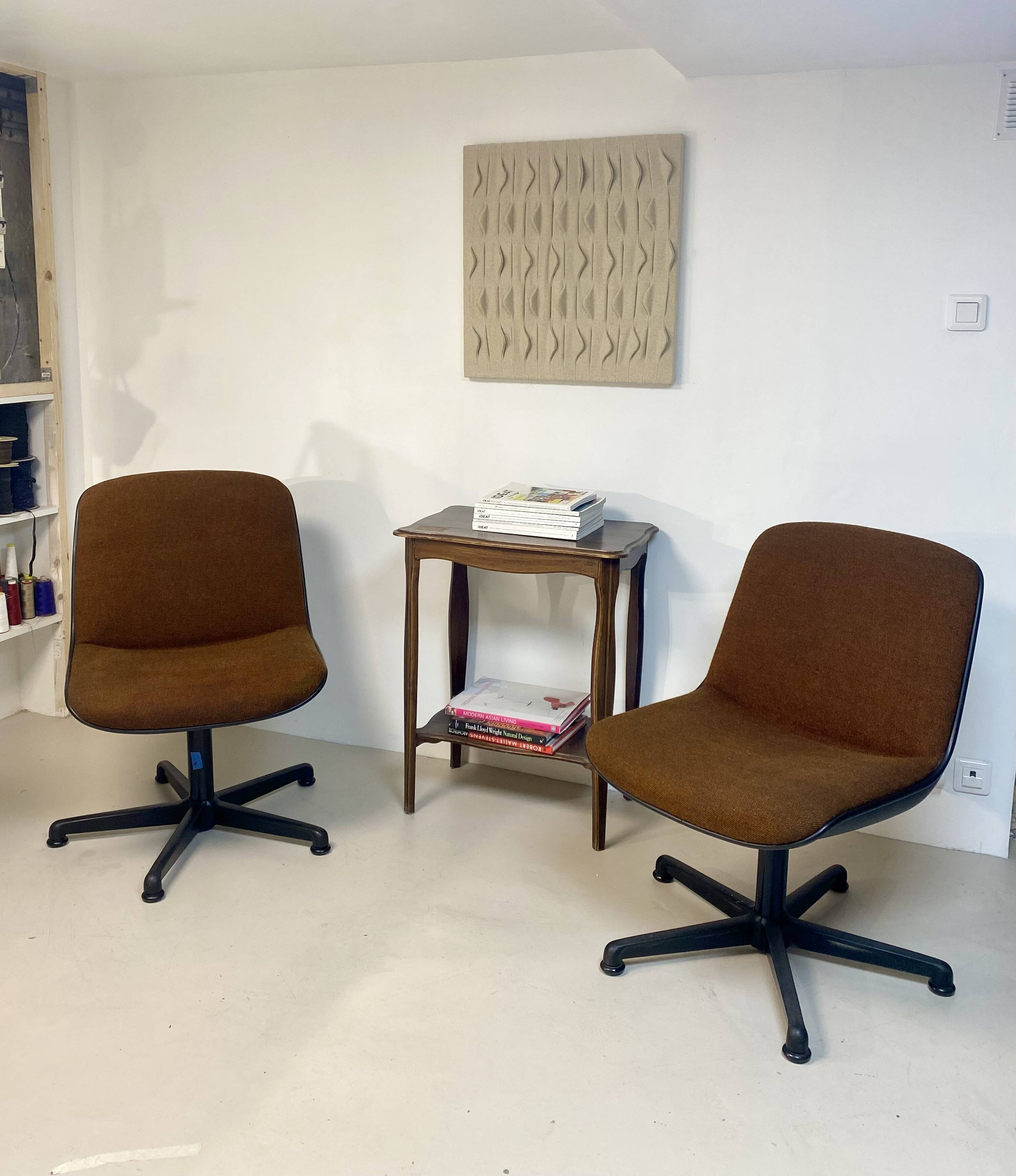Pair of Comforto armchairs from the 1970s.