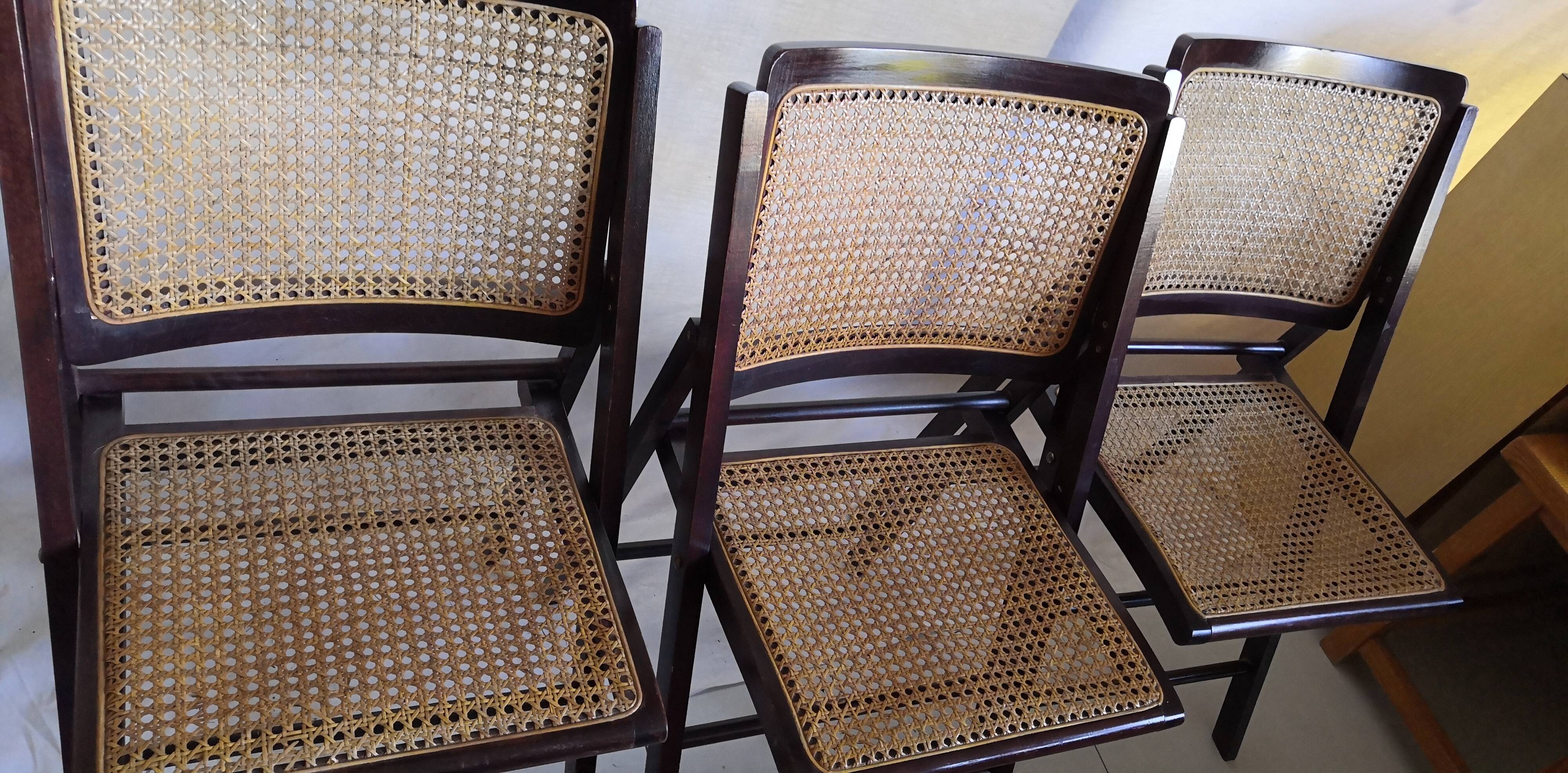 Trio de chaises pliantes en bois & cannage vintage années 60