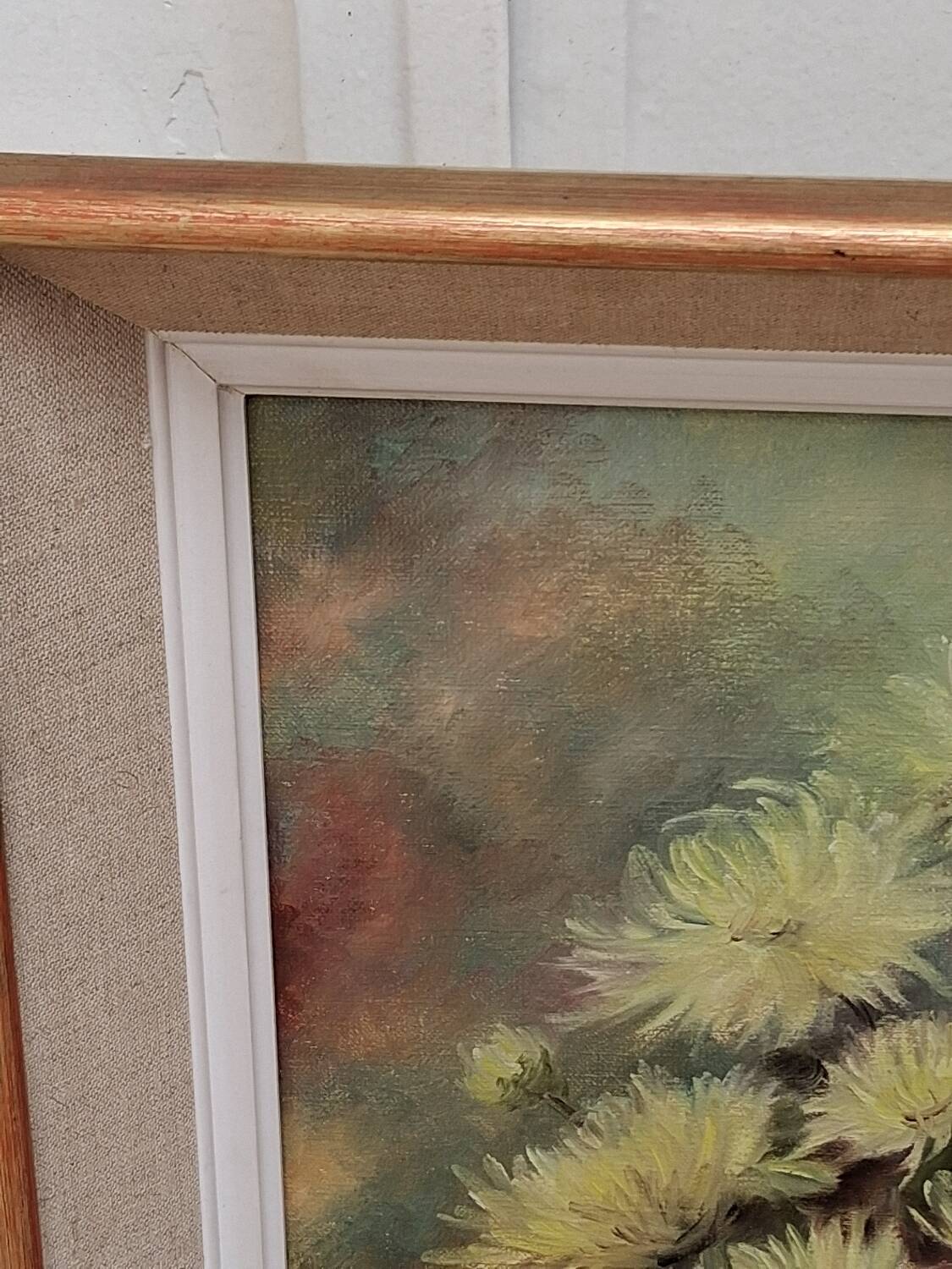 Table of yellow chrysanthemums