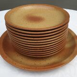 Set 12 plates and 1 dish sandstone of Burgundy Sarreguemines