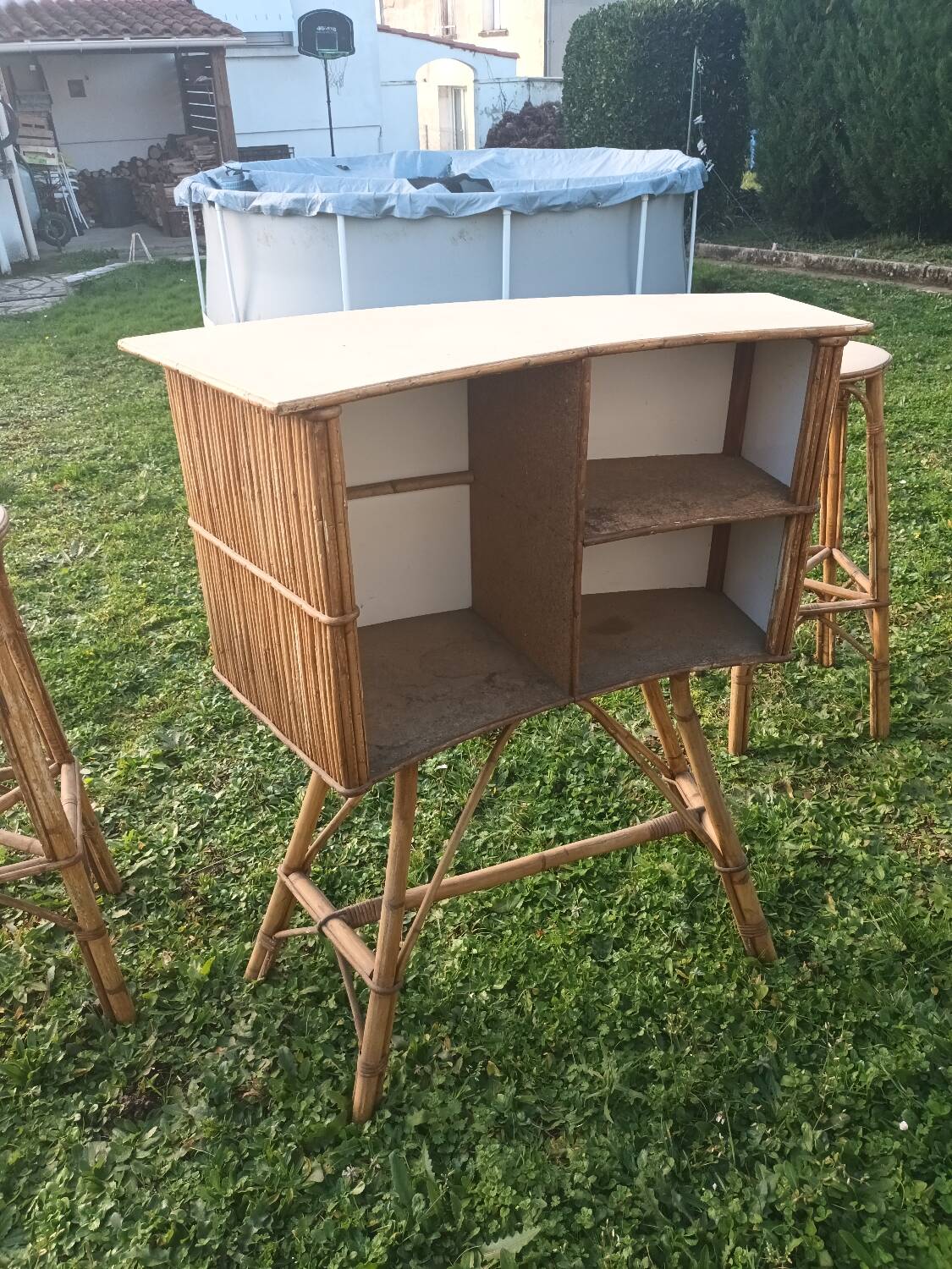 Bar en rotin vintage