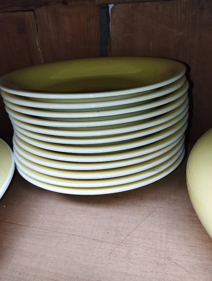 Villeroy & Boch dinnerware set