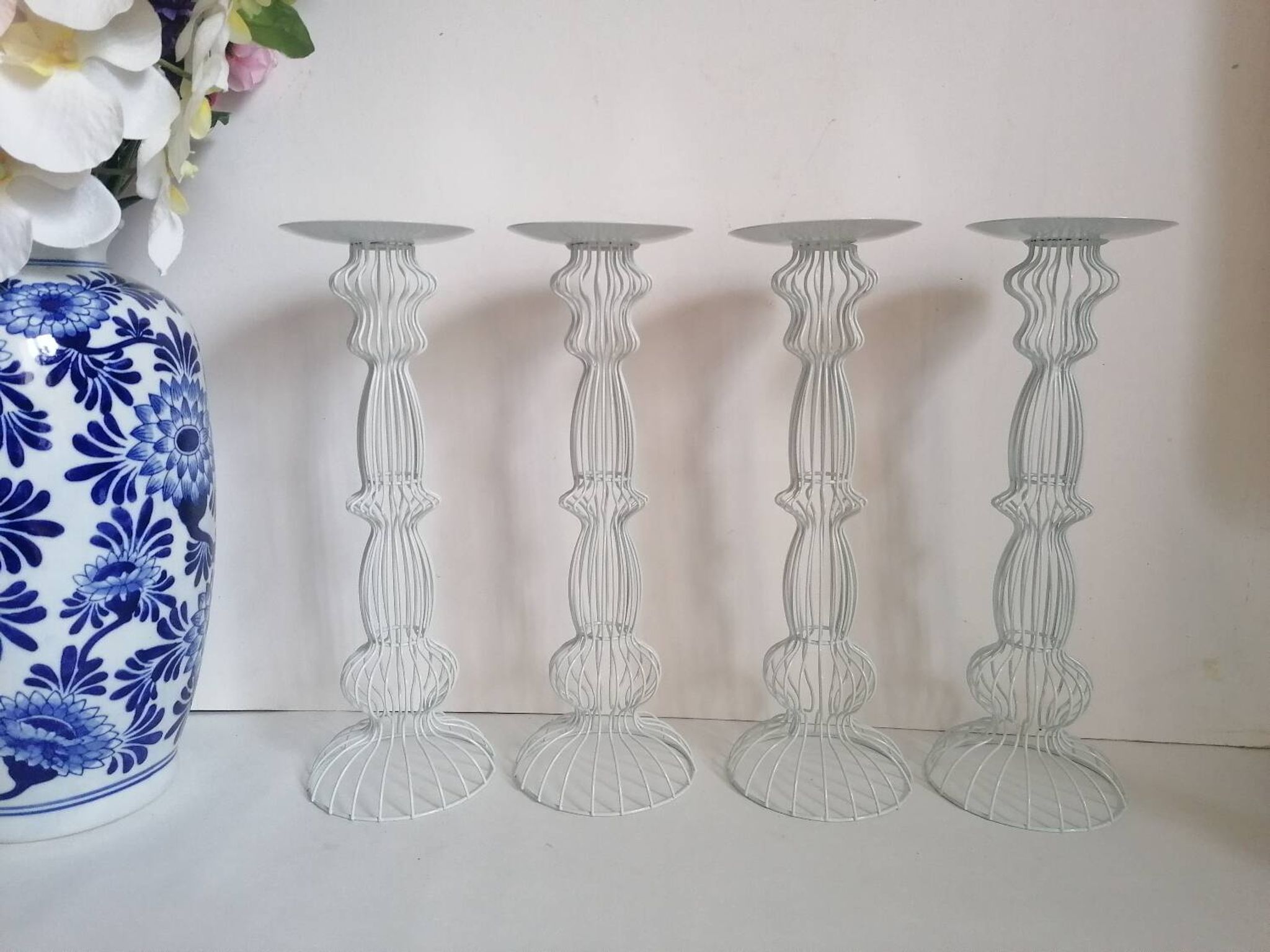 4 contemporary design wire candle holders