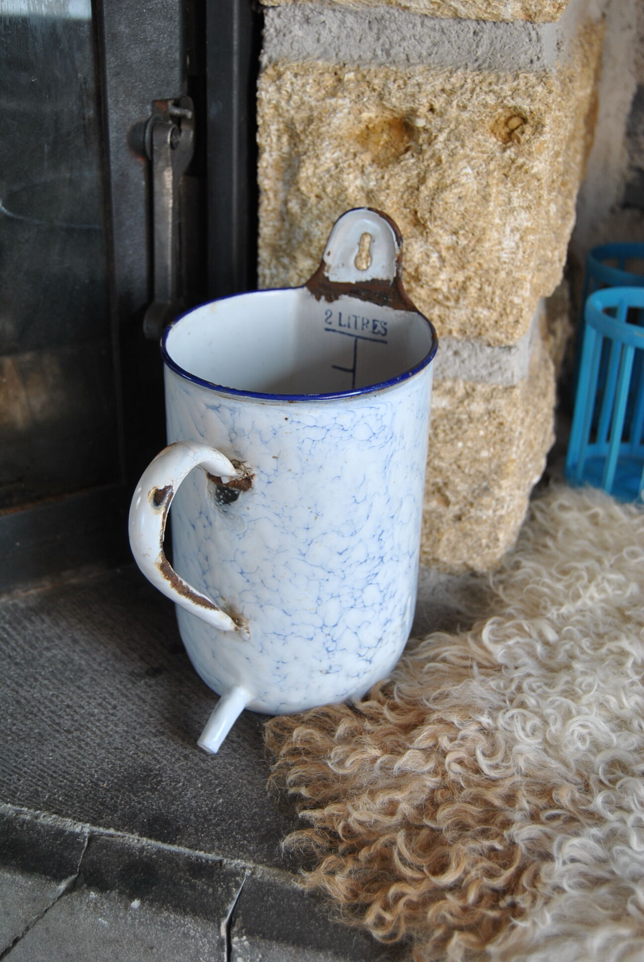 Enamelled sheet metal irrigator  1920