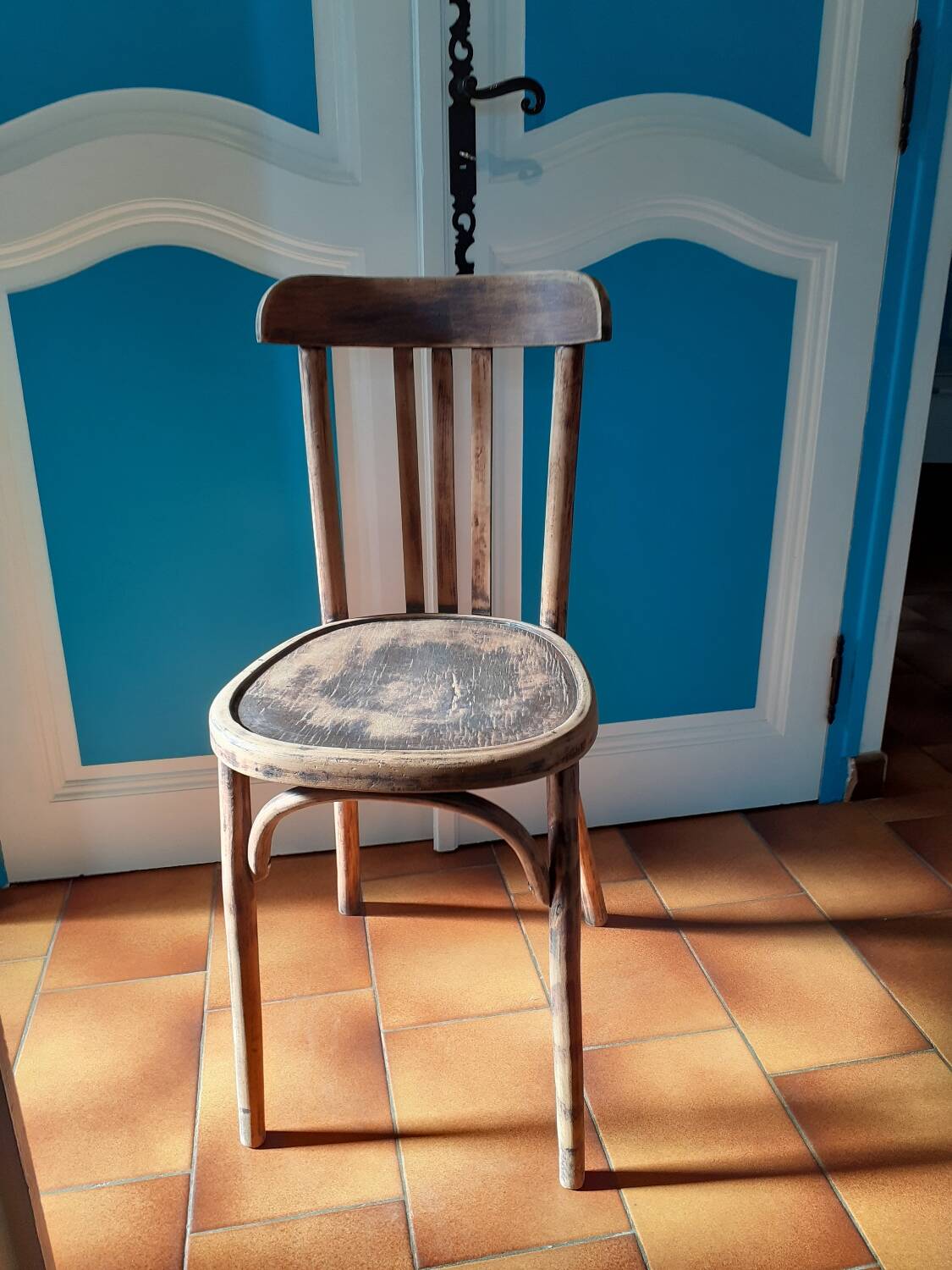 Bistro chair