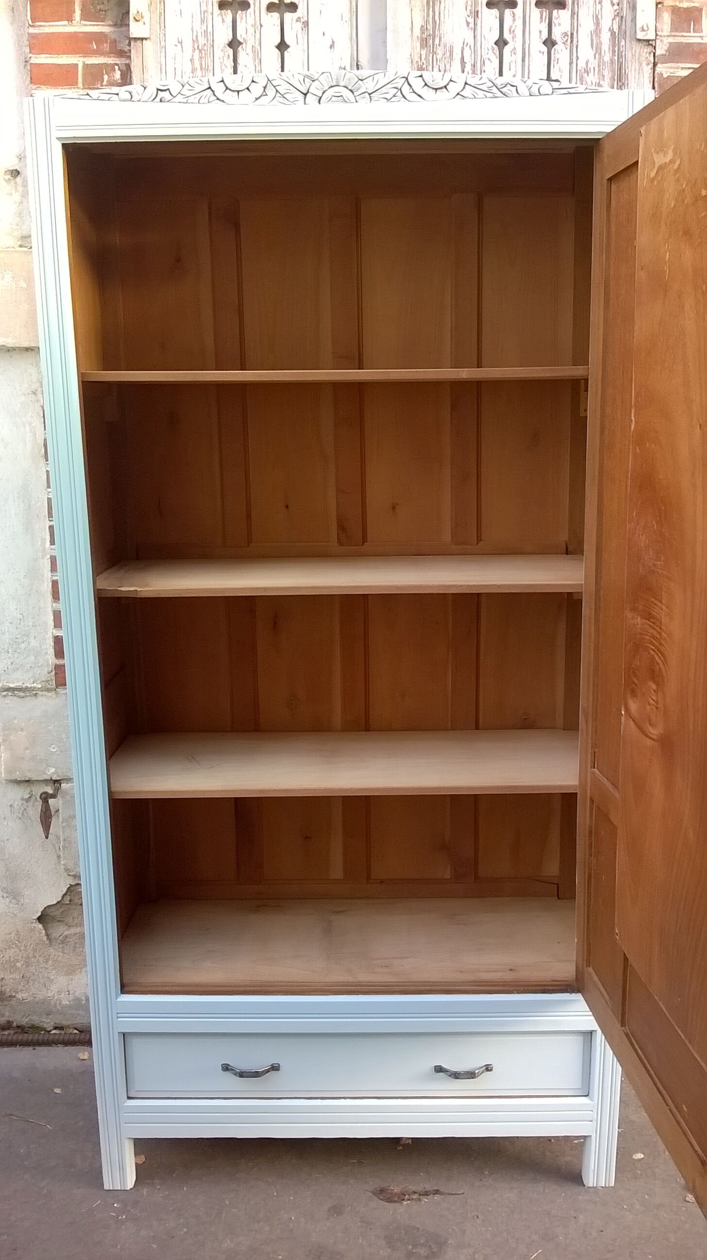 Parisian wardrobe year 30