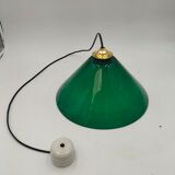Green opaline Cone suspension