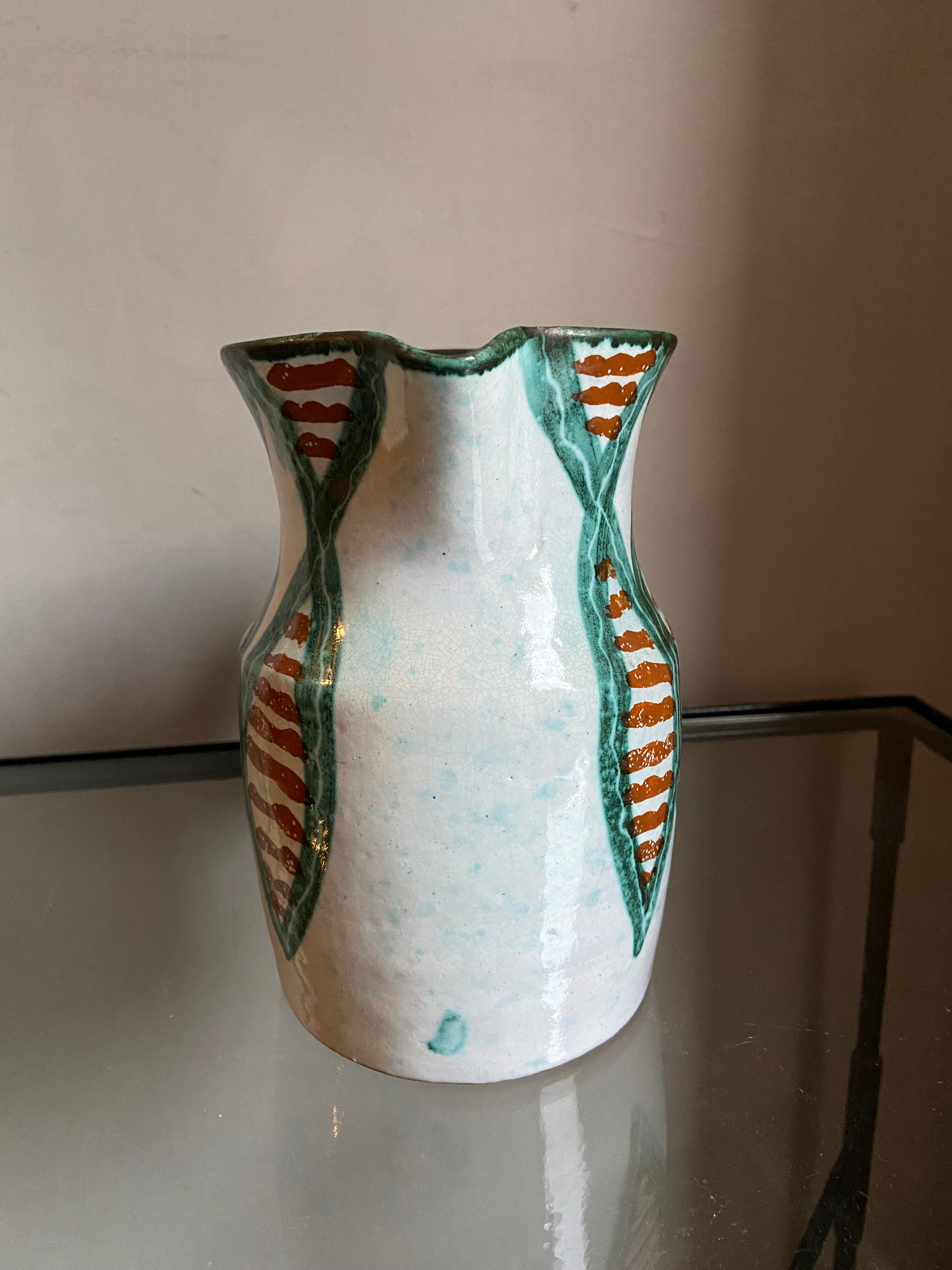 Pichet Vallauris décor with sardines Picault style