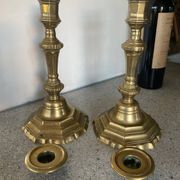 Paire de bougeoirs style Régence