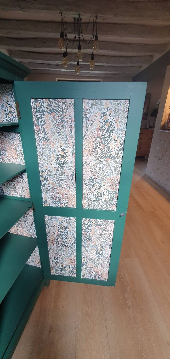 Parisian bonnetière