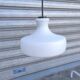 Suspension scandinave en verre opalin blanc