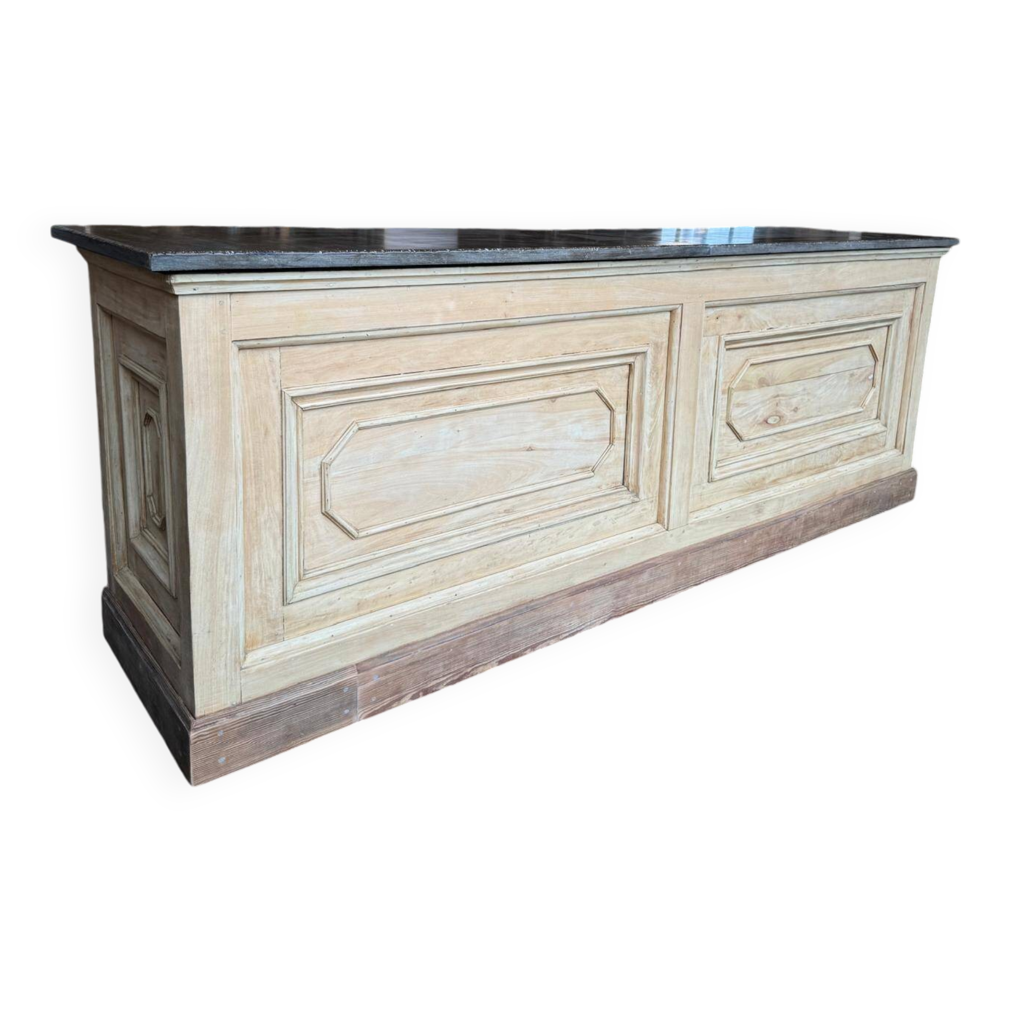 Grand comptoir de Pharmacie